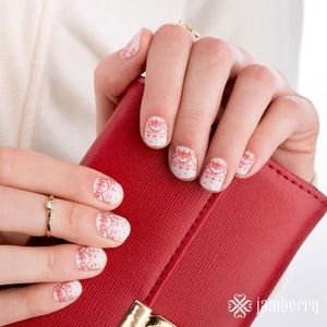 NIP Jamberry AHA excl. Love Is Why retired wrap